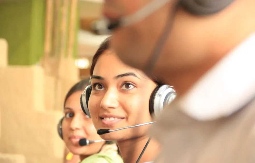 Ikustrasi Emergency Call