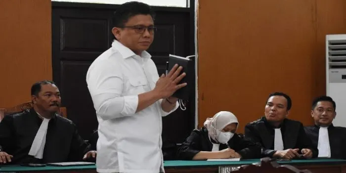Ekspresi Ferdy Sambo dalam persidangan