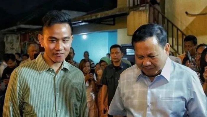Gibran Rakabuming  dan Prabowo Subianto 