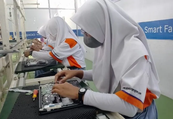 Jurusan TKJ (Teknik Komputer dan Jaringan) bisa kerja apa? Apakah memiliki prospek kerja yang baik layaknya lulusan S1?