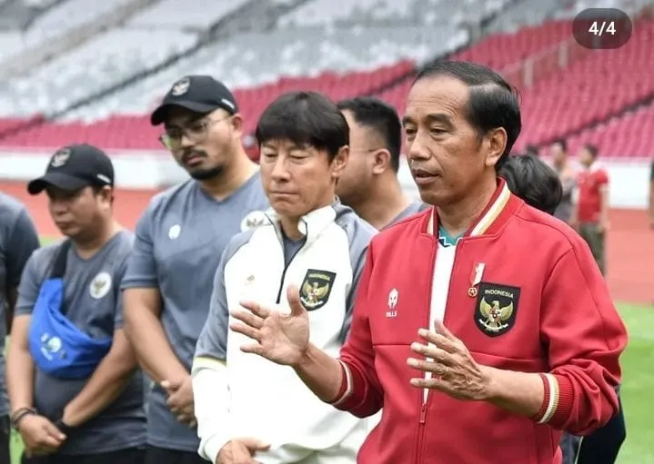 Presiden Joko Widodo (Jokowi) baru-baru ini menuliskan pesan pasca batalnya Indonesia menjadi tuan rumah Piala Dunia U20 yang sebelumnya tinggal menghitung mundur.