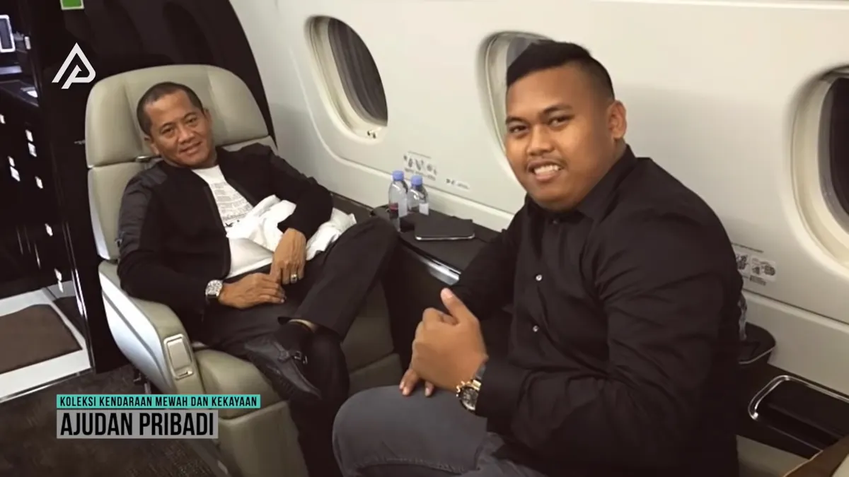 Selebgram Ajudan Pribadi