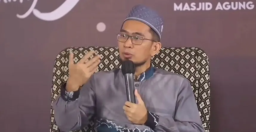 Potret Ustaz Adi Hidayat