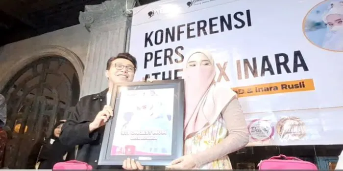 Inara Rusli, Istri Virgoun yang Sempat Digugat Cerai