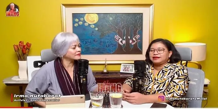 Irma Hutabarat (kiri) seorang aktivis sosial