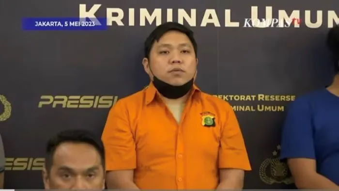 David Yulianto Pengendara ‘koboi’ di Tol Tomang yang Acungkan Senjata ke Supir Taksi Online