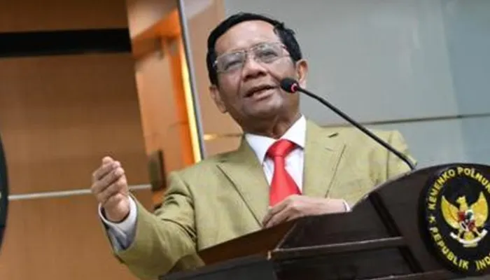 Menko Polhukam Mahfud MD mengatakan bahwa proses hukum terkait polemik ponpes Al Zaytun milik Panji Gumilang sedang diproses.