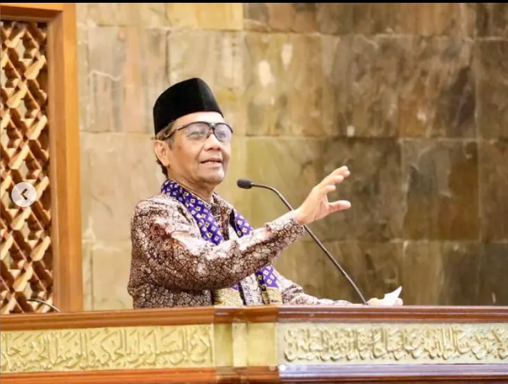 Menko Polhukam Mahfud MD meminta agar adanya perbedaan penetapan 1 Syawal 1444 H/2023 M tidak menimbulkan perpecahan dan tetap menjalin kebersamaan.