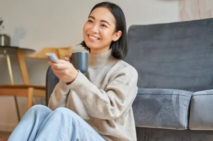 Konsep dan gagasan hubungan semacam ini, dalam banyak istilah disebut sebagai Hukum Getaran tarik menarik atau Law of Vibration.