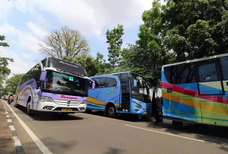 Tips Mudik Aman dan Nyaman Menggunakan Transportasi Umum