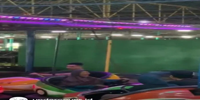 momen kocak seorang nenek ngedrift naik Bom Bom Car dan bikin seru
