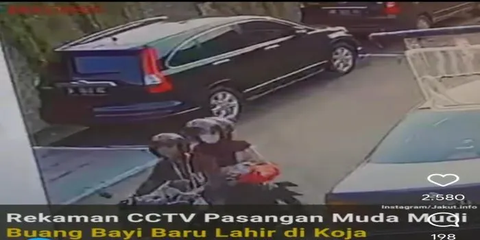 Rekaman CCTV Pasangan Muda Mudi Buang Bayinya