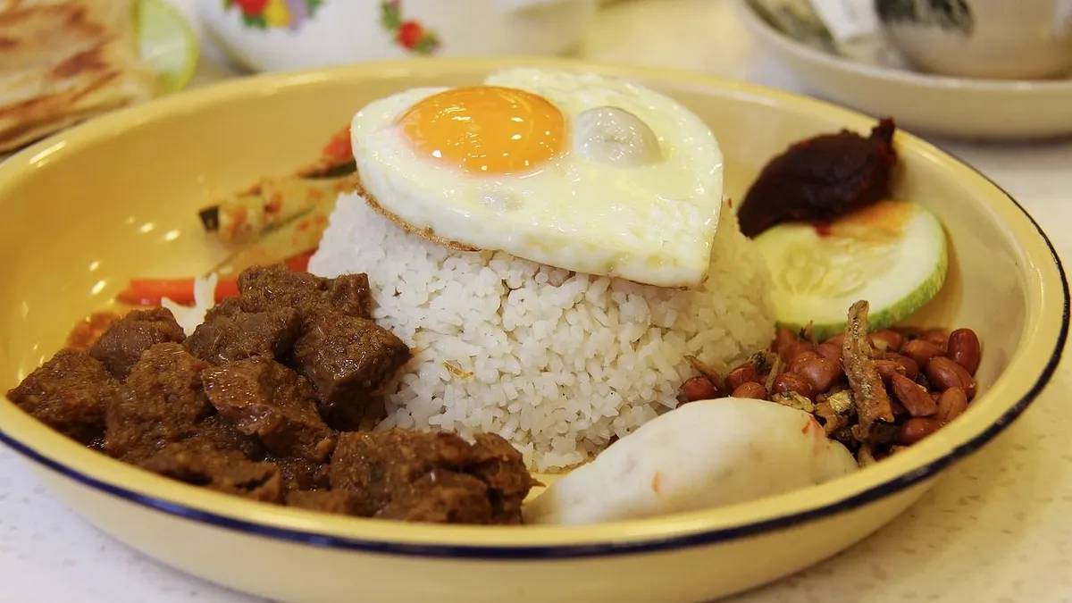 Ilustrasi. Hidangan sering menjadi menu favorit saat perayaan Idul Adha, di mana daging yang melimpah tersedia setelah penyembelihan hewan kurban.