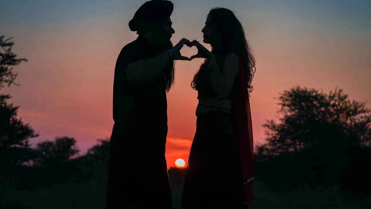 Ilustrasi. Dalam hubungan, sikap romantis tentu menjadi hal yang paling dibutuhkan agar hubungan tetap awet dan adem ayem.