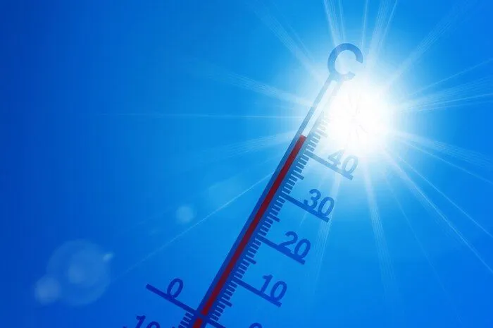 Ilustrasi. BMKG di Indonesia mencatat suhu panas maksimum harian mencapai 37,2 derajat celcius di Ciputat, Tangerang Selatan, Banten pada pekan lalu.