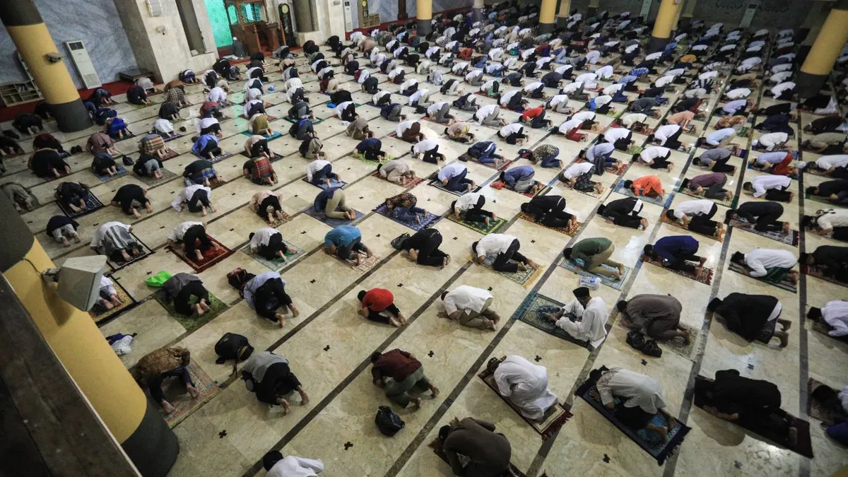 Setidaknya ada 9 amalan sunnah yang sebaiknya dilakukan sebelum shalat Idul Adha. Lakukanlah agar mendapatkan pahala berlimpah.