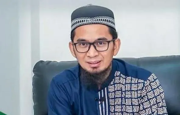 Ustaz Adi Hidayat
