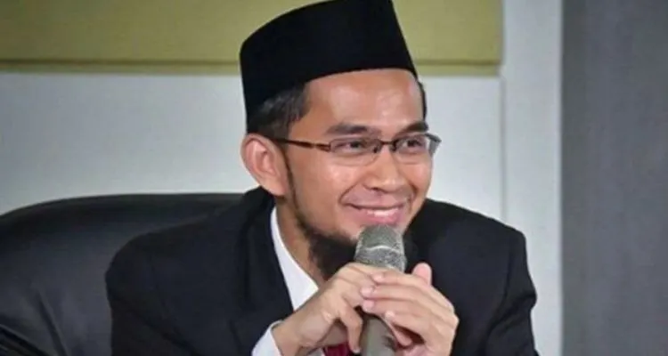 Ustaz Adi Hidayat
