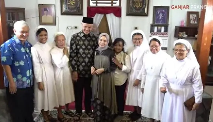 Ganjar Pranowo gelar open house