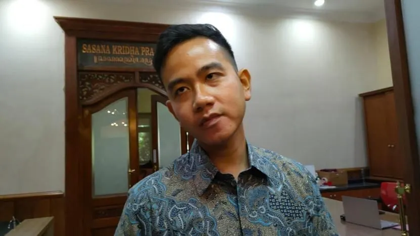 Gibran Rakabuming Bantah Jadi Jurkam Ganjar, Sempat Curhat Pendukung Terbelah (Republika)