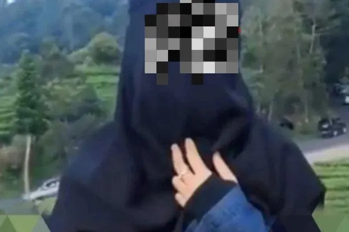 Video asusila wanita bercadar Ciwidey yang viral di media sosial.