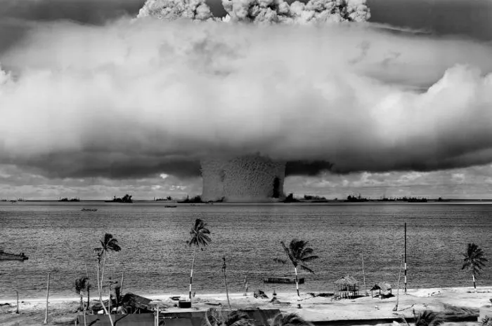 Ilustrasi bom atom. Bom Hiroshima dan Nagasaki memiliki dampak yang luas biasa yang ternyata memiliki nama yang menggemaskan.