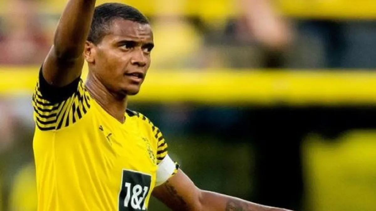 Manuel Akanji.