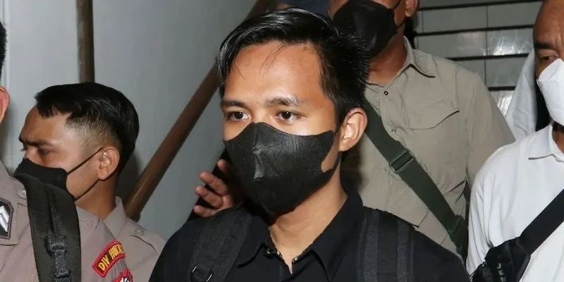 Bharada Richard Eliezer Pudihang Lumiu alias Bharada E