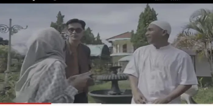 Musik video lagu Lagu Rakaat Terakhir