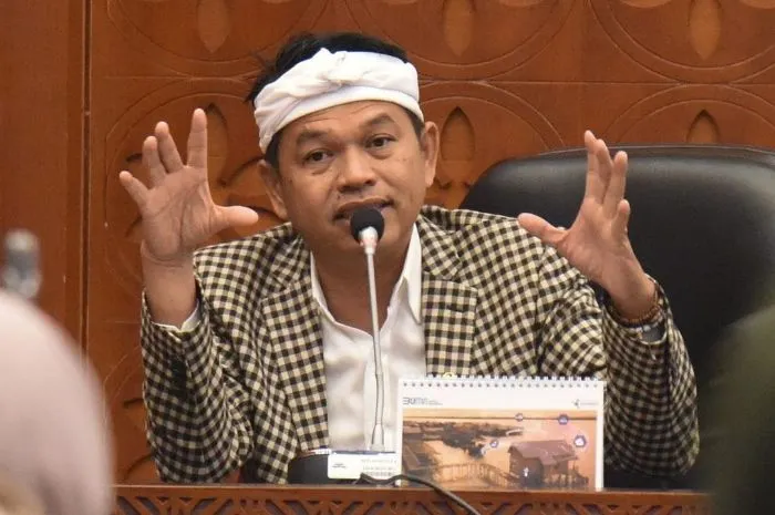 Digugat Cerai Sang Istri, Dedi Mulyadi Ternyata Dulunya Orang Susah, Makan Pakai Garam dan Lauk Belalang