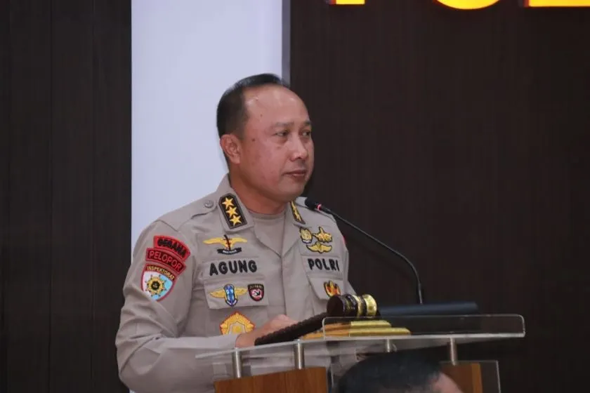 Irwasum Polri Komjen Pol Agung Budi 