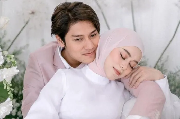 Rizky Billar dan Lesti Kejora.