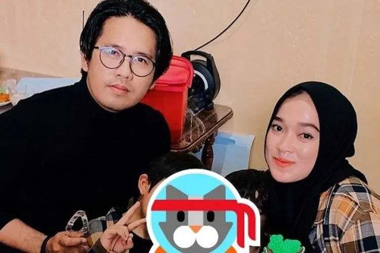 Ayus 'Sabyan' dan Istrinya / dok. Instagram