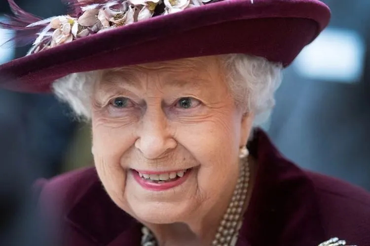 Ratu Elizabeth II 