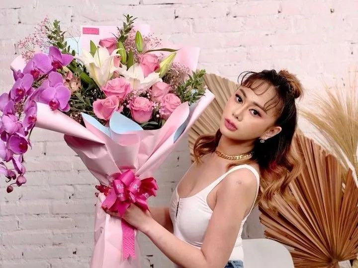 Bongkar Kelakuan RD, Denise Chariesta Sebut Pria Diduga Suami Artis AD Simpan Foto-Video 'Aneh-aneh' di HPnya