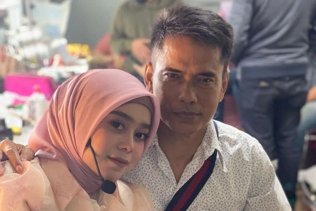Ustaz Subki Sebut Ayah Lesti Kejora Masih Sakit Hati Meski Putrinya dan Rizky Billar Telah Berdamai