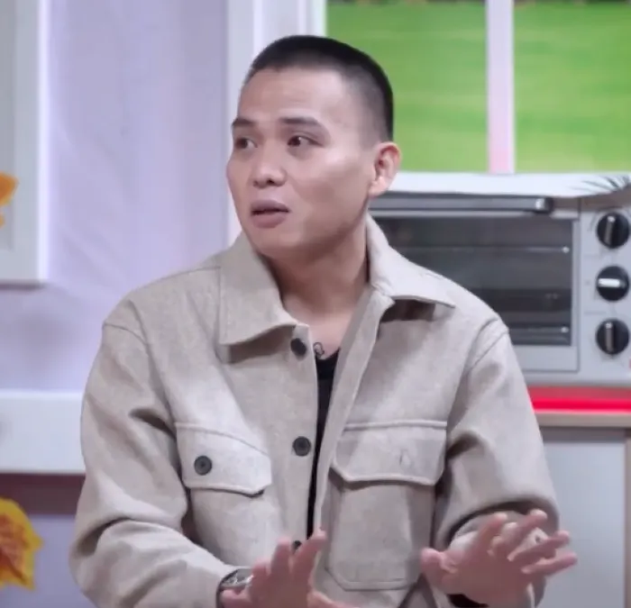 Viral ! Hard Gumay Sebut Akan Ada Artis Pria Terkenal Alim Inisial R Yang Tersebar Video Asusilanya