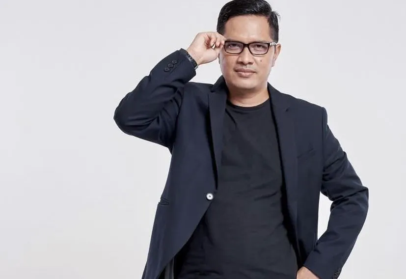 Febri Diansyah menarik perhatian publik setelah menyatakan bahwa Brigadir J memiliki kepribadian ganda.