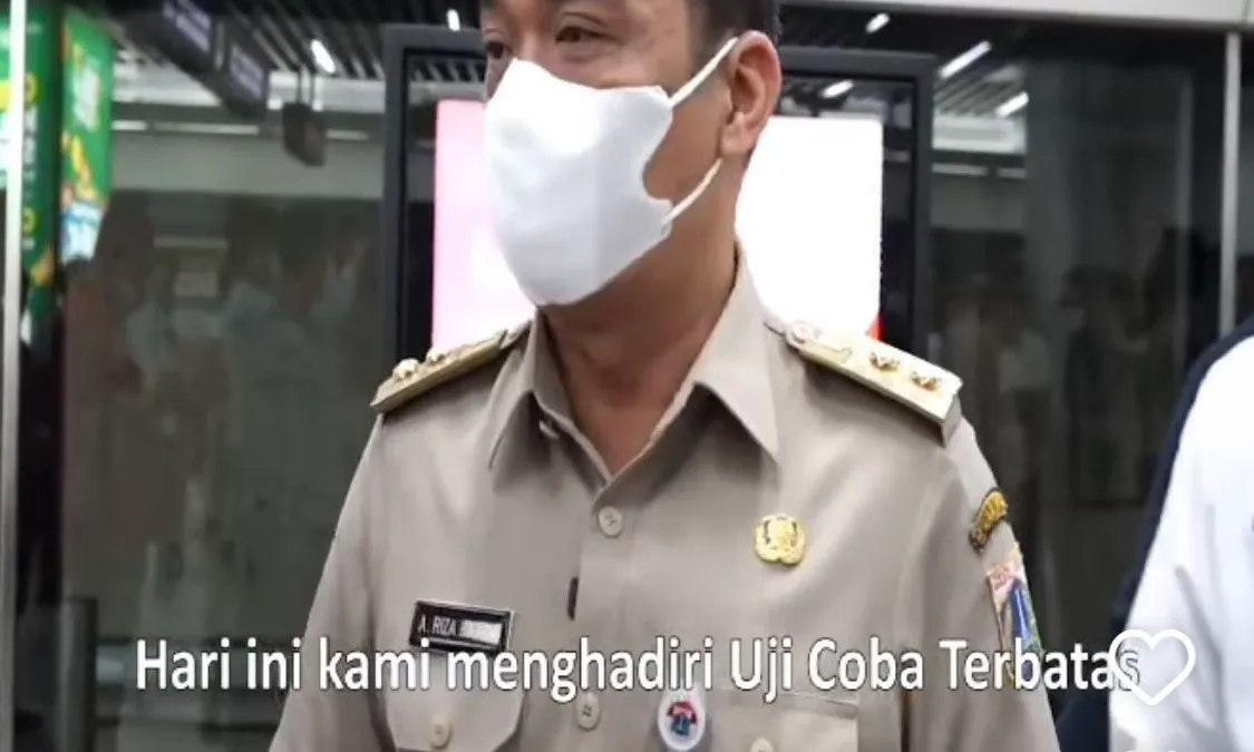 Ikut Uji Coba Kartu Transportasi, Ariza: DKI Setara Kota di Negara Maju