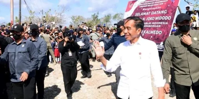 Jokowi Bicara Soal Pembagian BLT BBM pada Masyarakat yang Terdampak, Minta Penyaluran Tepat Sasaran (Foto: Instagram @jokowi)