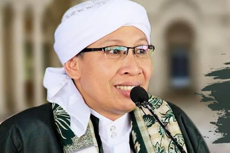 Buya Yahya.