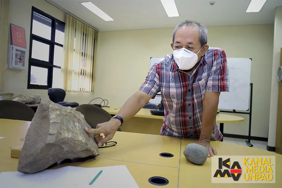 Dosen Fakultas Teknik Geologi Unpad, Dr. Ir. Ismawan, M.T mengungkapkan bahwa dirinya ragu bahwa Sesar Cimandiri adalah penyebab dari gempa bumi berkekuatan Magnitudo 5,6 yang terjadi di Cianjur.