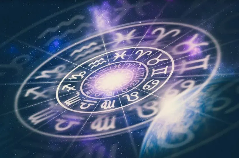 Ramalan Zodiak Besok Kamis 25 Agustus 2022: Saatnya Taurus Berkolaborasi, Karier Scorpio Akan Berubah!