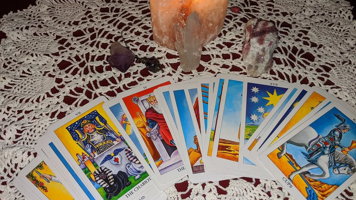 Ramalan Tarot Minggu Ini 12-18 September 2022: Gemini Mencari Kebahagiaan, Scorpio Bersiap Kehilangan (pixabay/Jan Sikes)