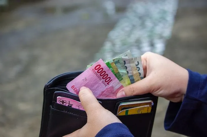 Sah! Mulai Tahun Depan UMP 2023 Jawa Barat Naik 7,88 Persen, Bekasi Tertinggi Banjar Terendah