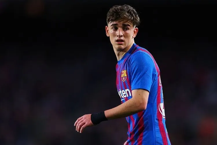 Sah! Gavi Menandatangani Kontrak dengan Barcelona&nbsp;hingga 2026