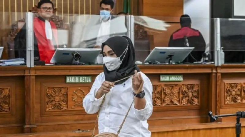 Status WA Susi ART Ferdy Sambo Membuat Bharada E Bertanya-tanya: Manusia Ini Kenapa?