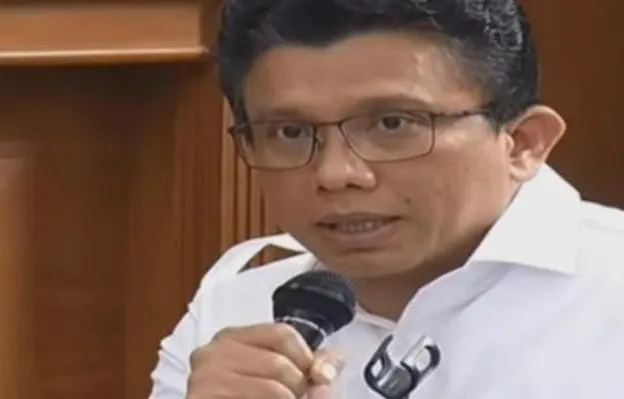 Saldo Rekening Ajudan Ferdy Sambo Bikin Melongo, Aroma Praktik Pencucian Uang Mulai Tercium di Ruang Sidang.