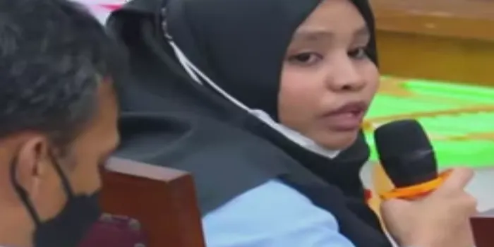 ucapan ART Susi yang selalu menjawab siap dikomentari dalam persidangan