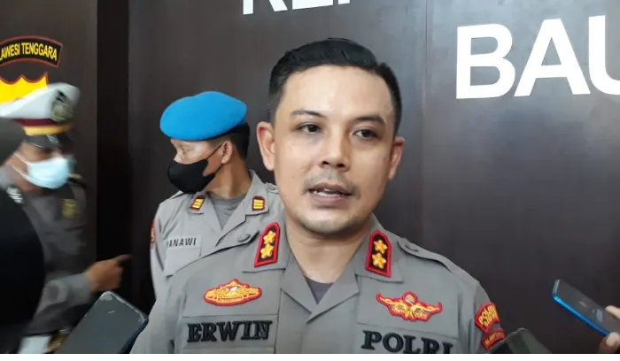 Nama AKBP Erwin Pratomo viral lantaran kasus istrinya yang diduga berselingkuh.